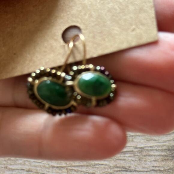 BOGO FREE Green brass stone earrings nice clasps! - Picture 3 of 4